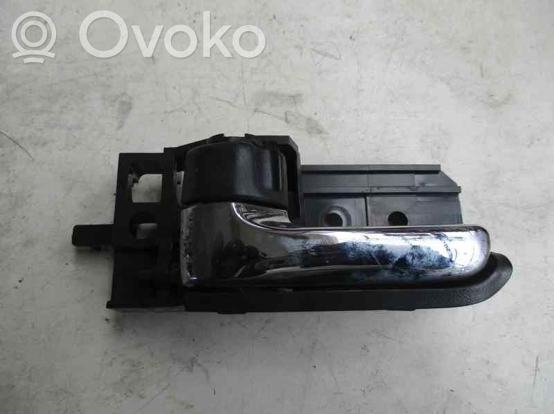 Toyota Avensis T250 Maniglia interna per portiera posteriore 