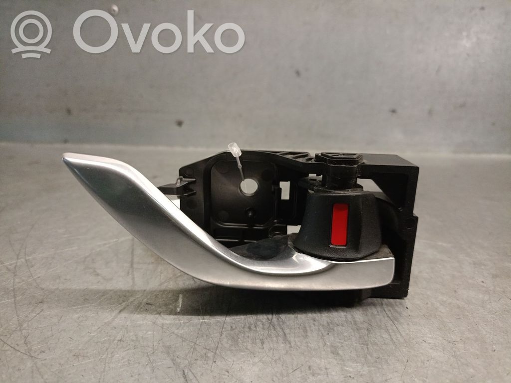 Mazda 6 Front door interior handle 