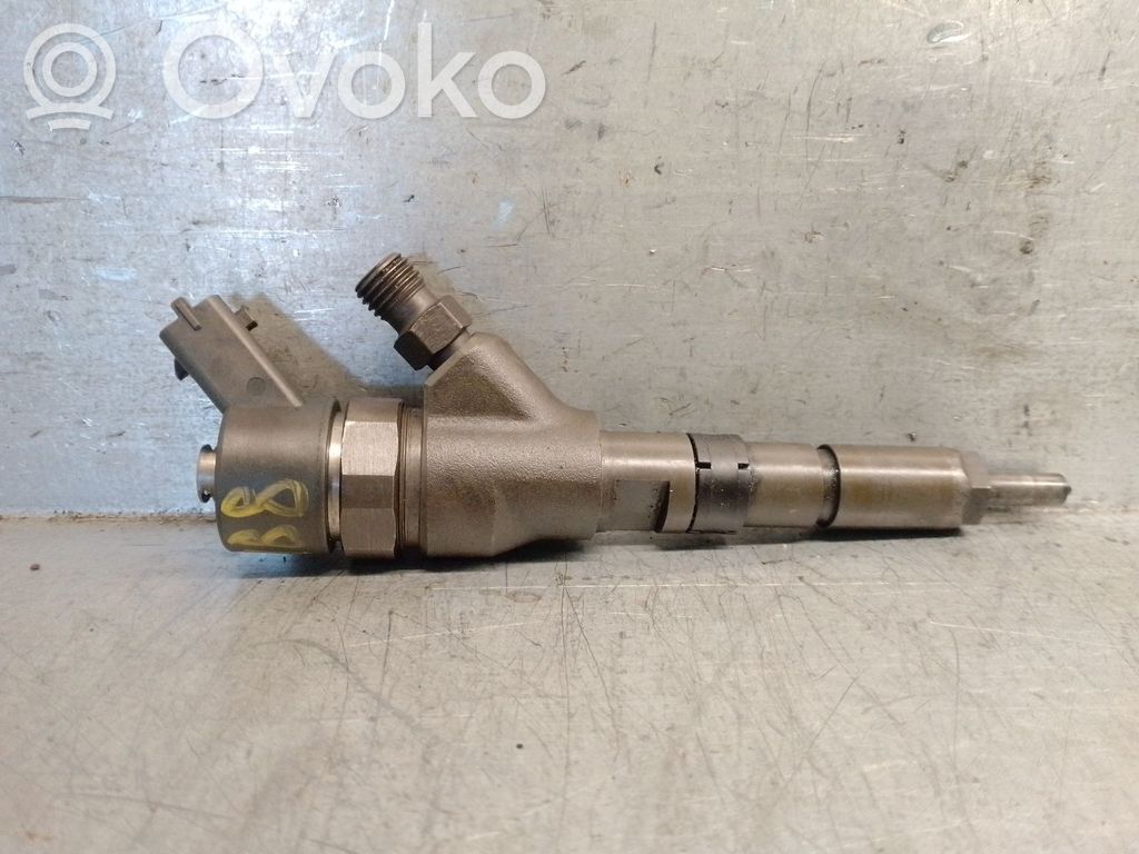 Peugeot 206 Fuel injector 