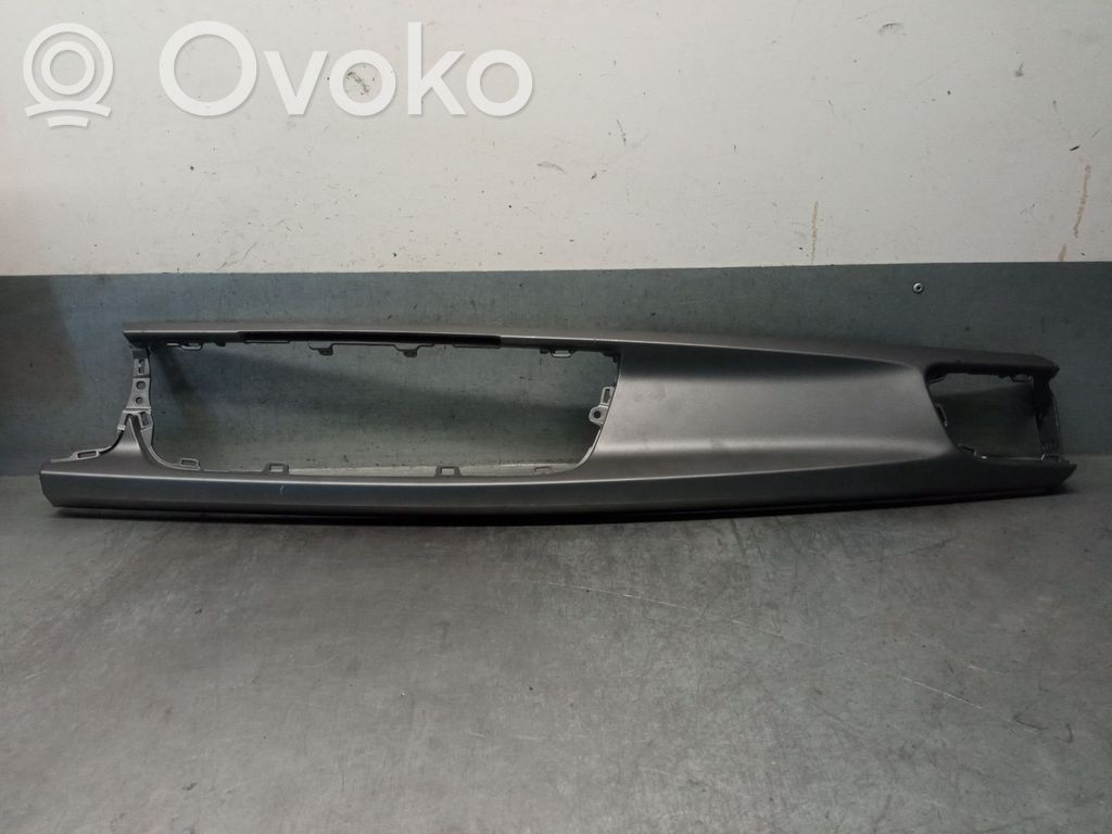 KIA Rio Instrumentu paneļa dekoratīvā apdare 