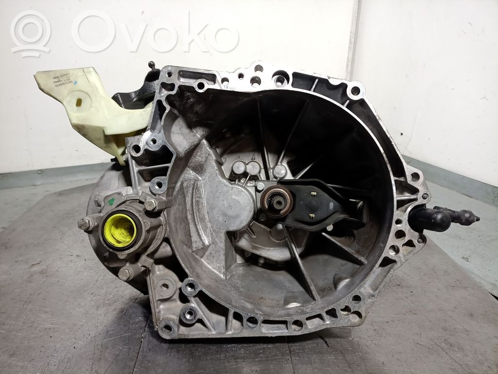 Peugeot 208 I Cutie viteze manuală cu 5 trepte 
