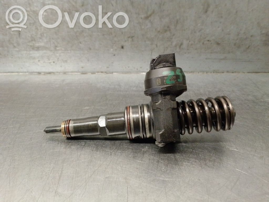 Injector combustibil   038130073AR,0414720214