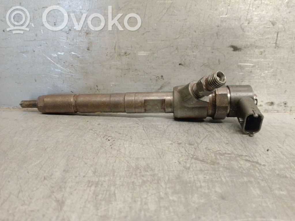 Inyector de combustible   0445110325,821436,0445110325