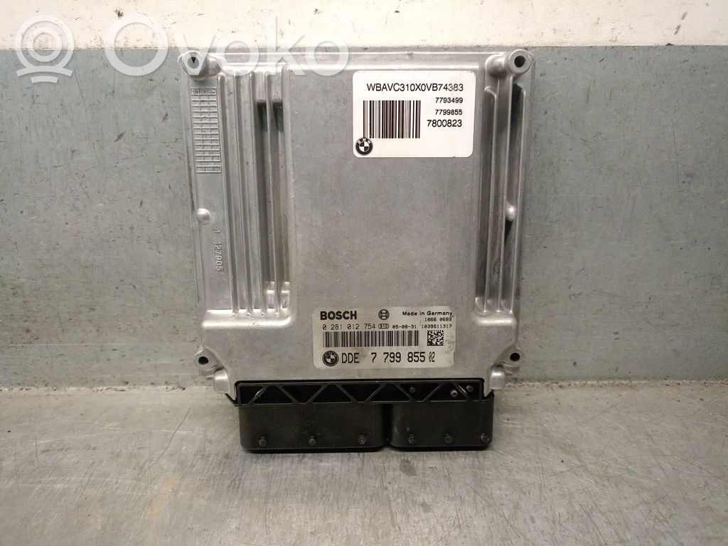 BMW 3 E46 Variklio valdymo blokas 