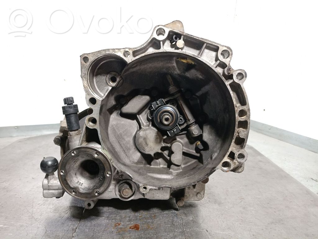 Volkswagen Golf SportWagen Manual 5 speed gearbox 
