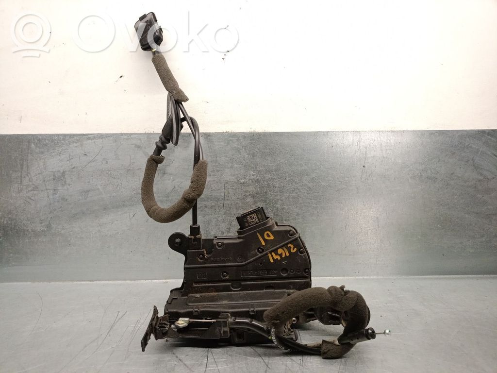 Etuoven lukko   805031332R,805031332R