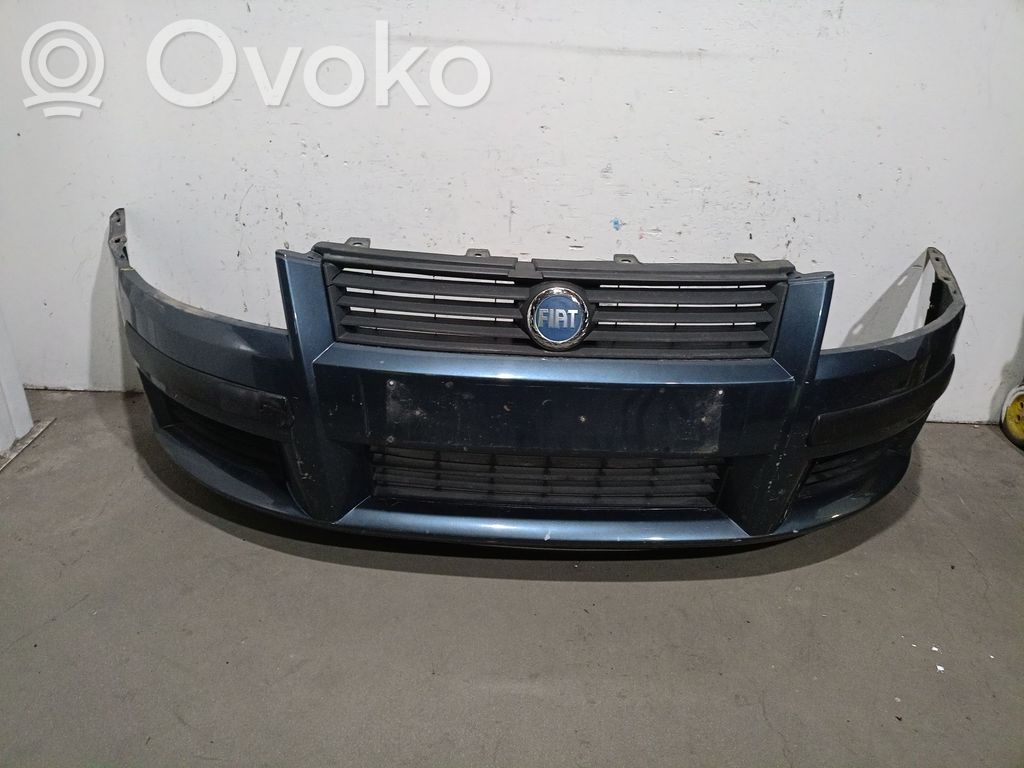 Fiat Stilo Parachoques delantero 