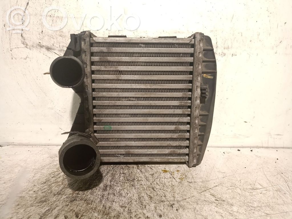 Smart ForTwo I Starpdzesētāja radiators 