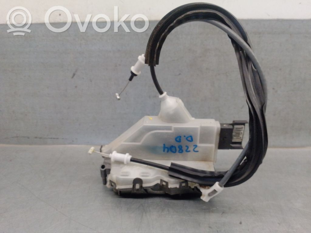 Citroen C3 Front door lock 