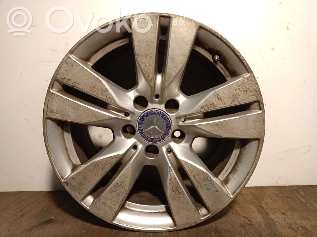 Mercedes-Benz E A207 Cerchione in lega R18 