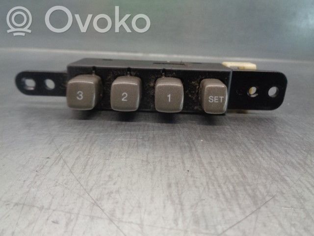 Interruptor de control multifunción   15A213