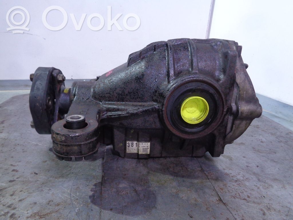 Tylny mechanizm różnicowy   381060331Y1104,4111030A90,3266