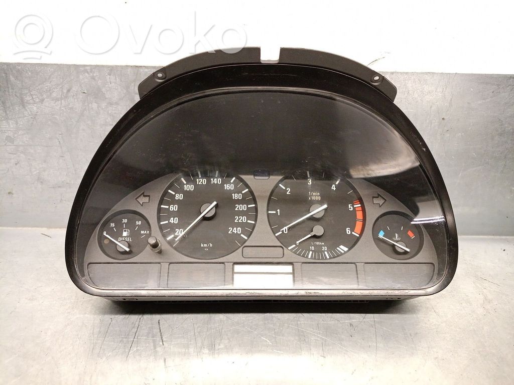 BMW 5 E39 Speedometer (instrument cluster) 