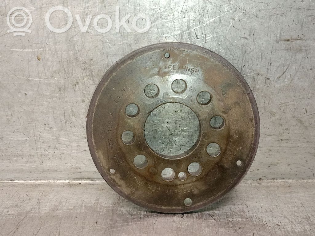 Kampiakselin vauhtipyörä   059105189K,059105189K