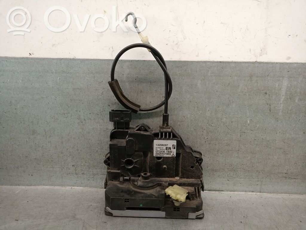 Opel Corsa D Încuietoare ușă spate 