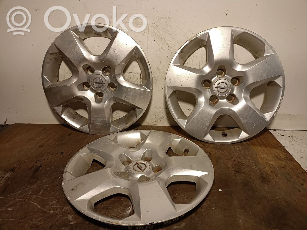 Opel Zafira B Ornament central jantă R16 