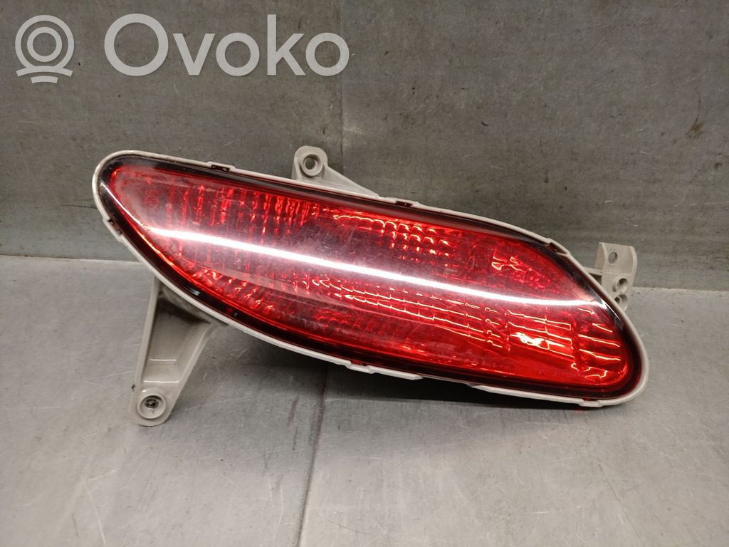 Hyundai i30 Priešrūkinis žibintas gale 