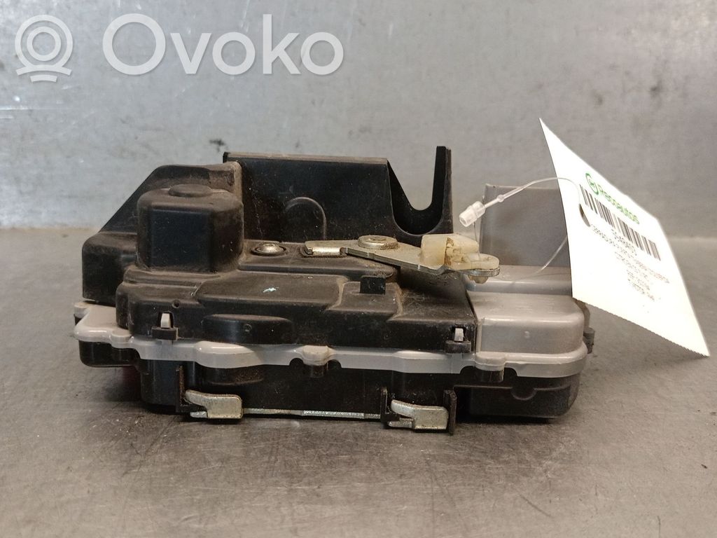 Citroen C5 Takaoven lukko 