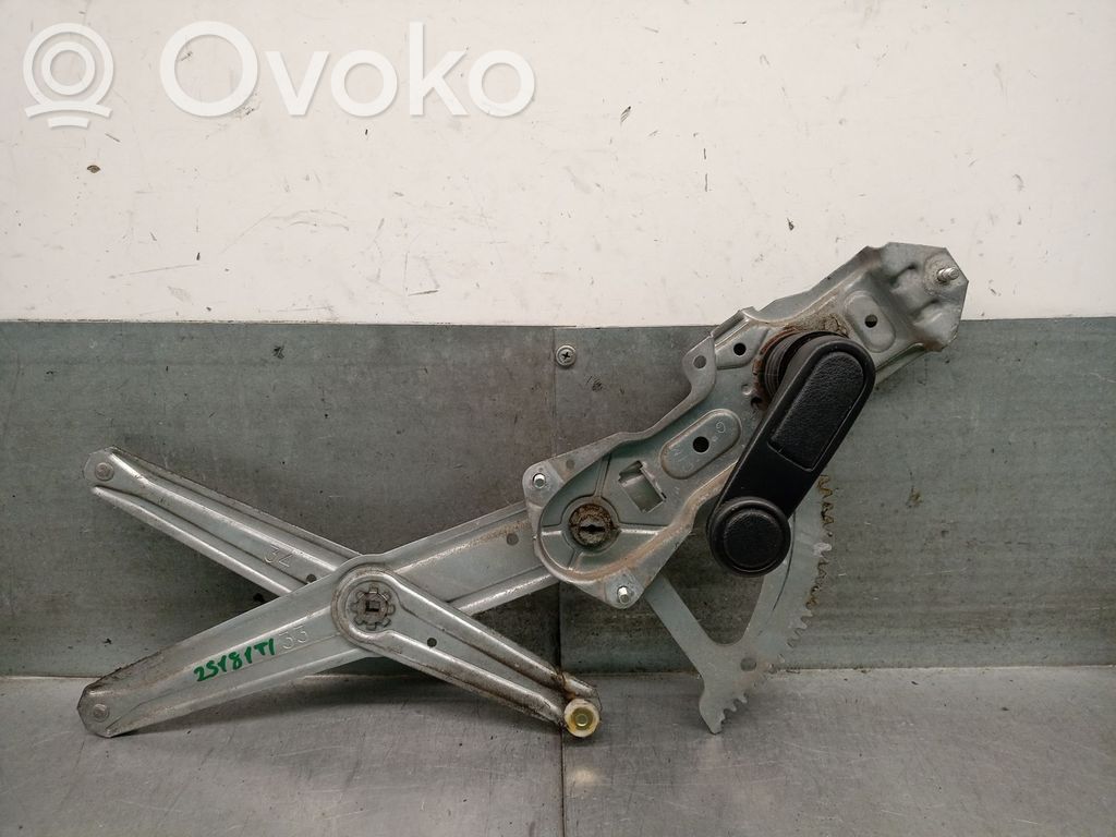 Peugeot 205 Mechanizm podnoszenia szyby tylnej bez silnika 