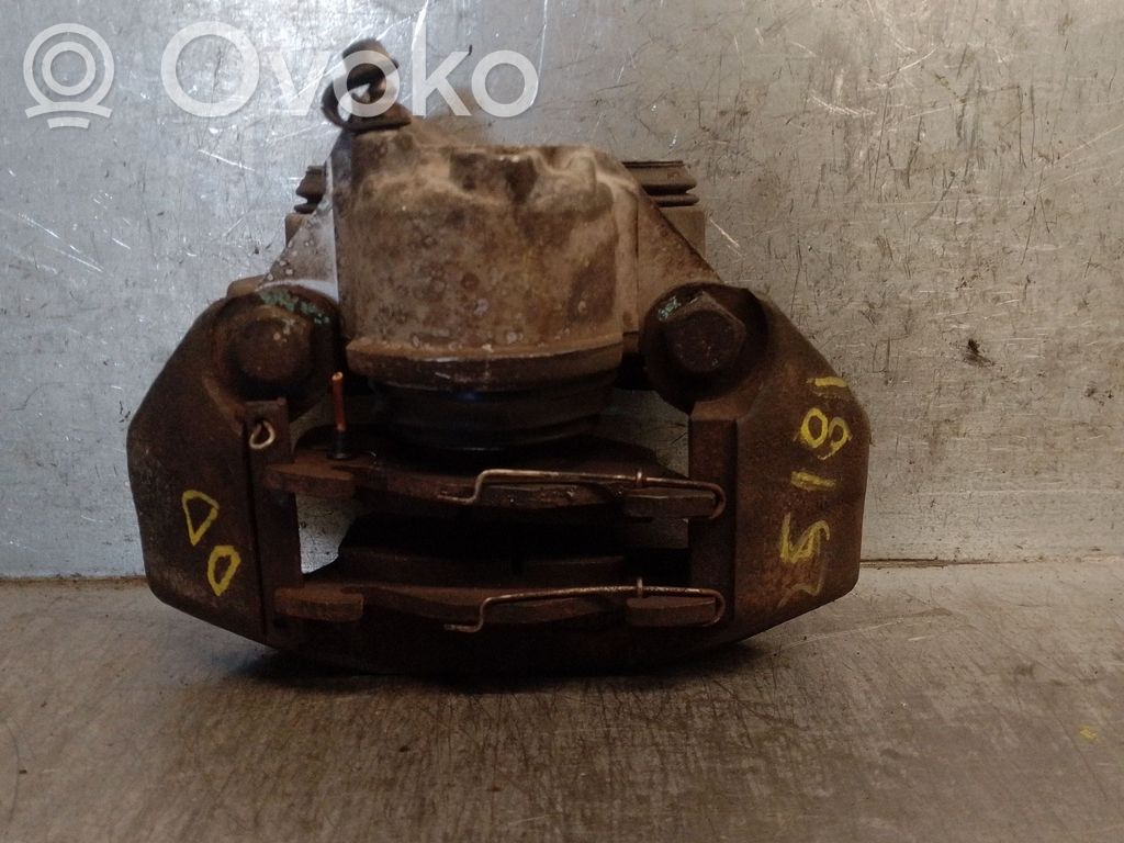 Peugeot 205 Etujarrusatula 
