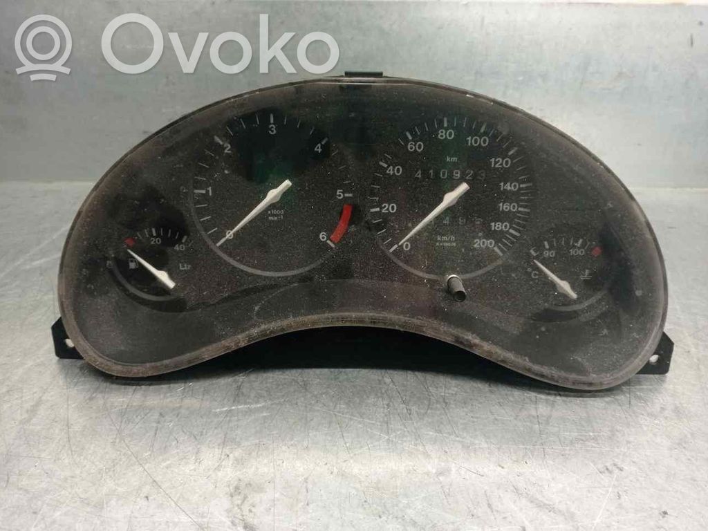 Opel Corsa B Speedometer (instrument cluster) 