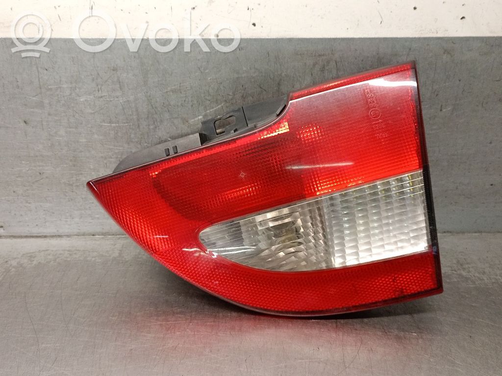 Renault Megane I Aizmugurējais lukturis virsbūvē 