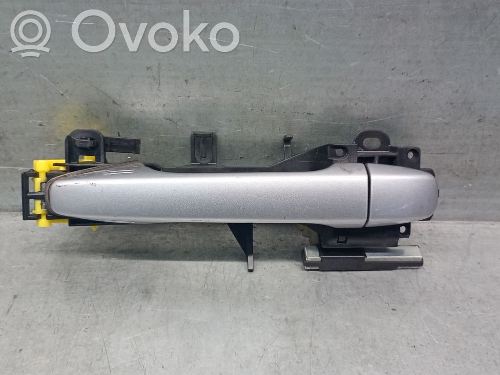 Subaru Forester SJ Manecilla externa puerta delantera 