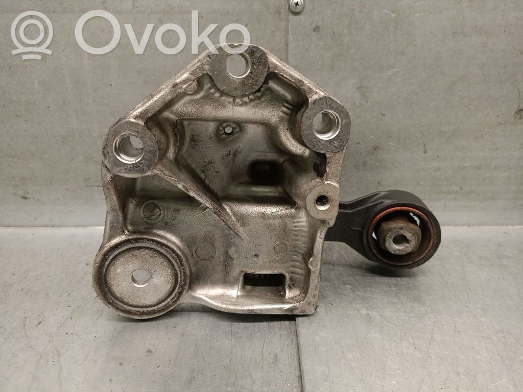 Peugeot Expert Engine mount bracket 