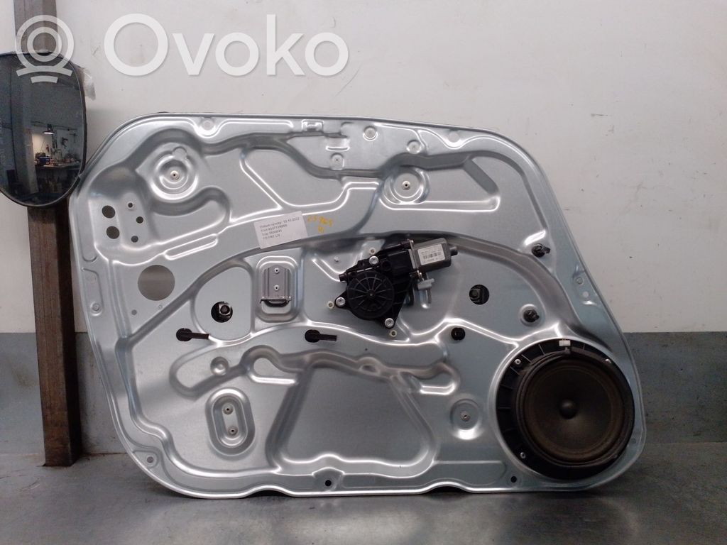 Hyundai i30 Manualny podnośnik szyby drzwi przednich 