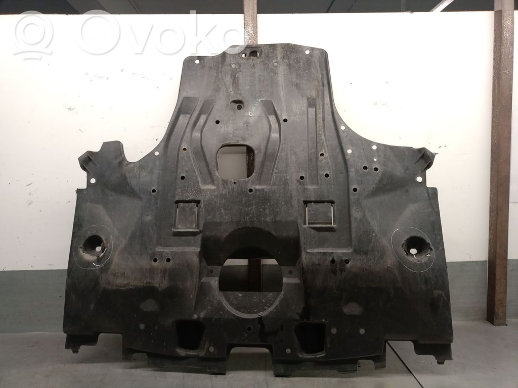 Subaru Legacy Engine splash shield/under tray 