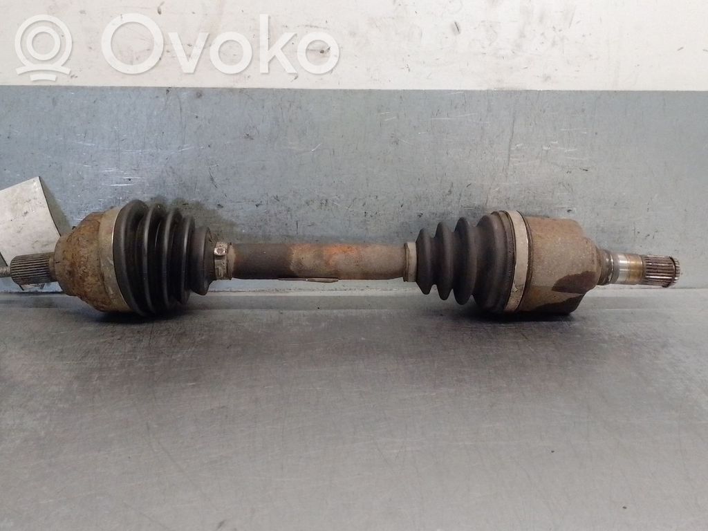 Priekinis pusašis   7M513B437CC,1762530