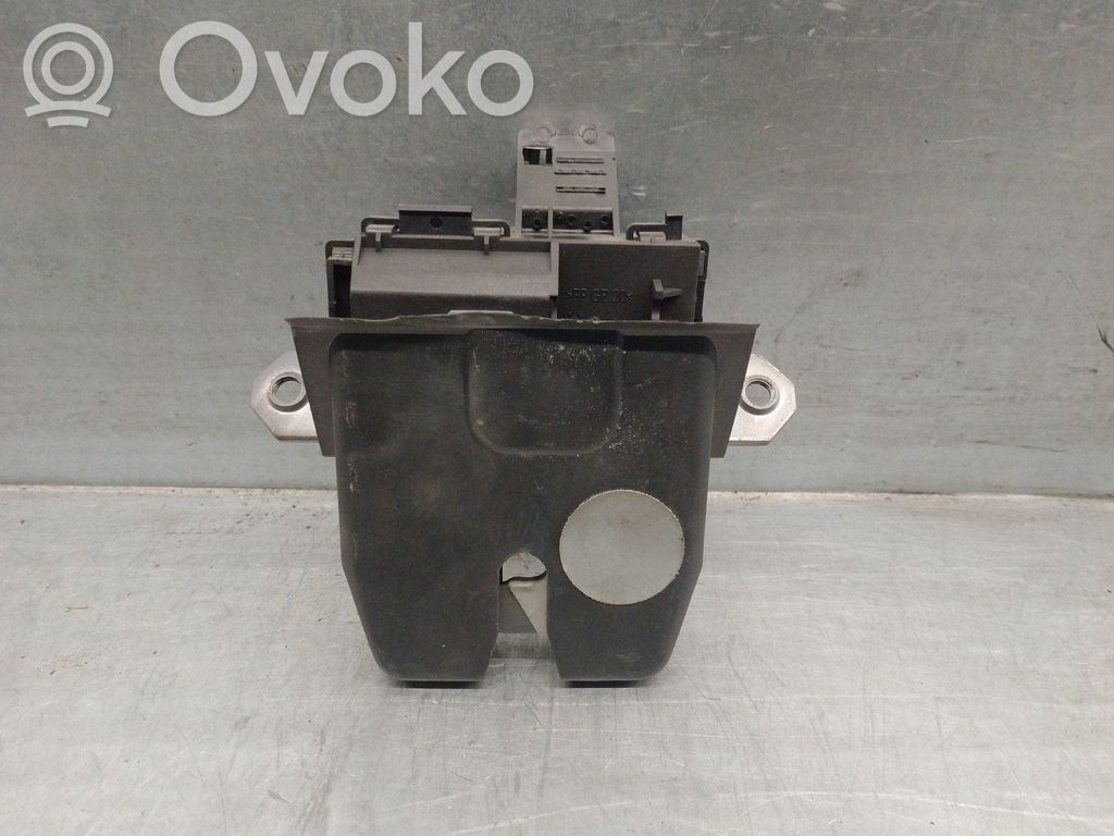 Tailgate lock latch   8M51R442A66CA,4PINES,5PUERTAS
