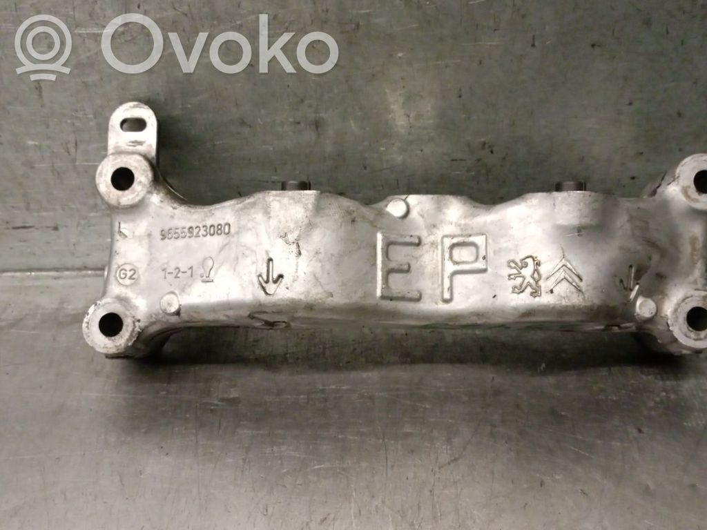 Citroen C4 II Engine mount bracket 