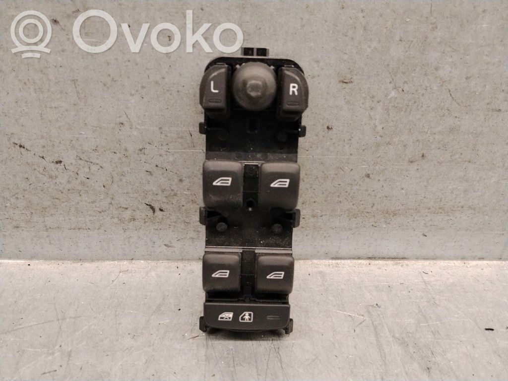 Electric window control switch   31433407,31433407