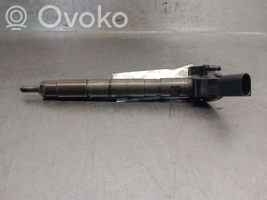 Inyector de combustible   059130277S,0445115