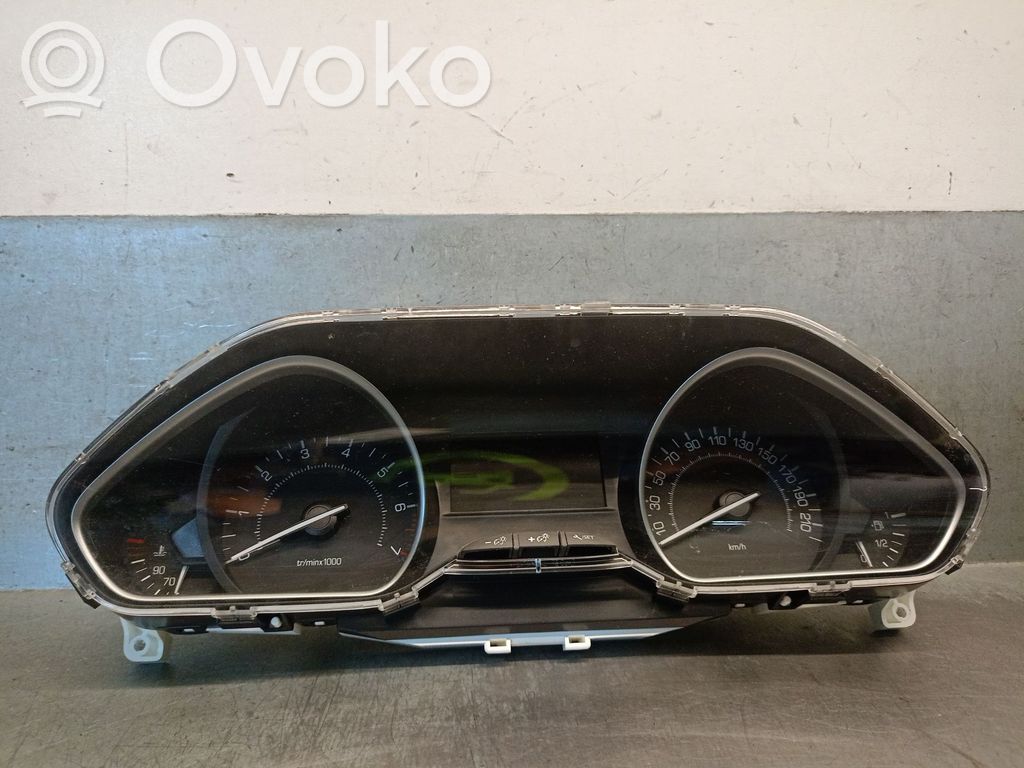 Peugeot 208 I Geschwindigkeitsmesser Cockpit 