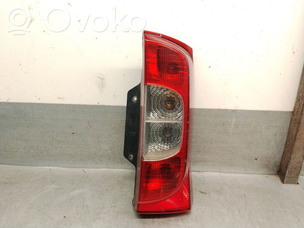 Peugeot Bipper Galinis žibintas kėbule 