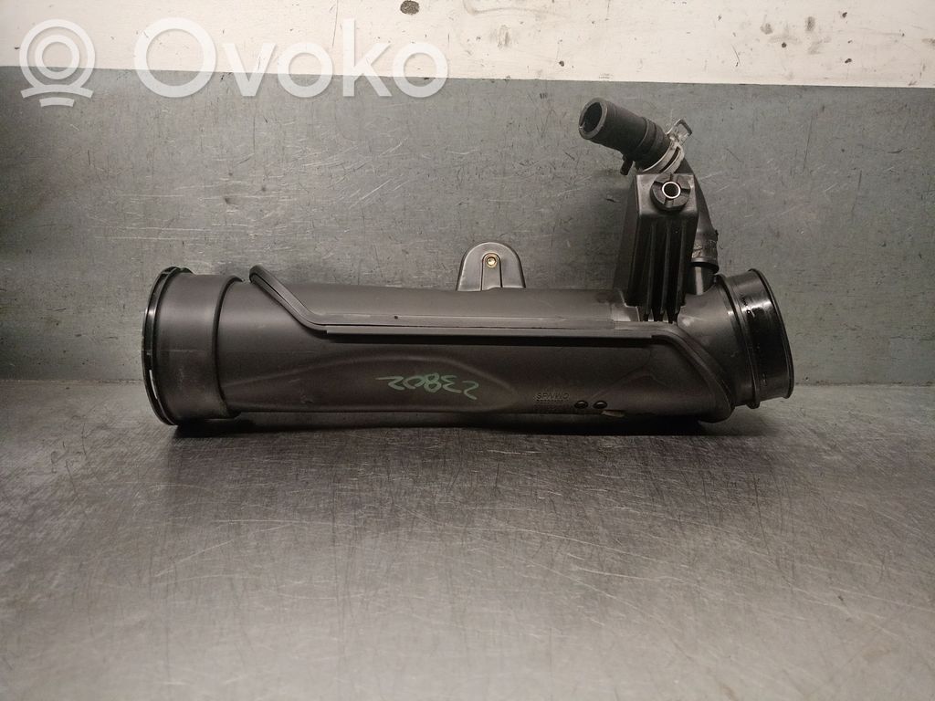 Volvo XC40 Air conditioning (A/C) pipe/hose 