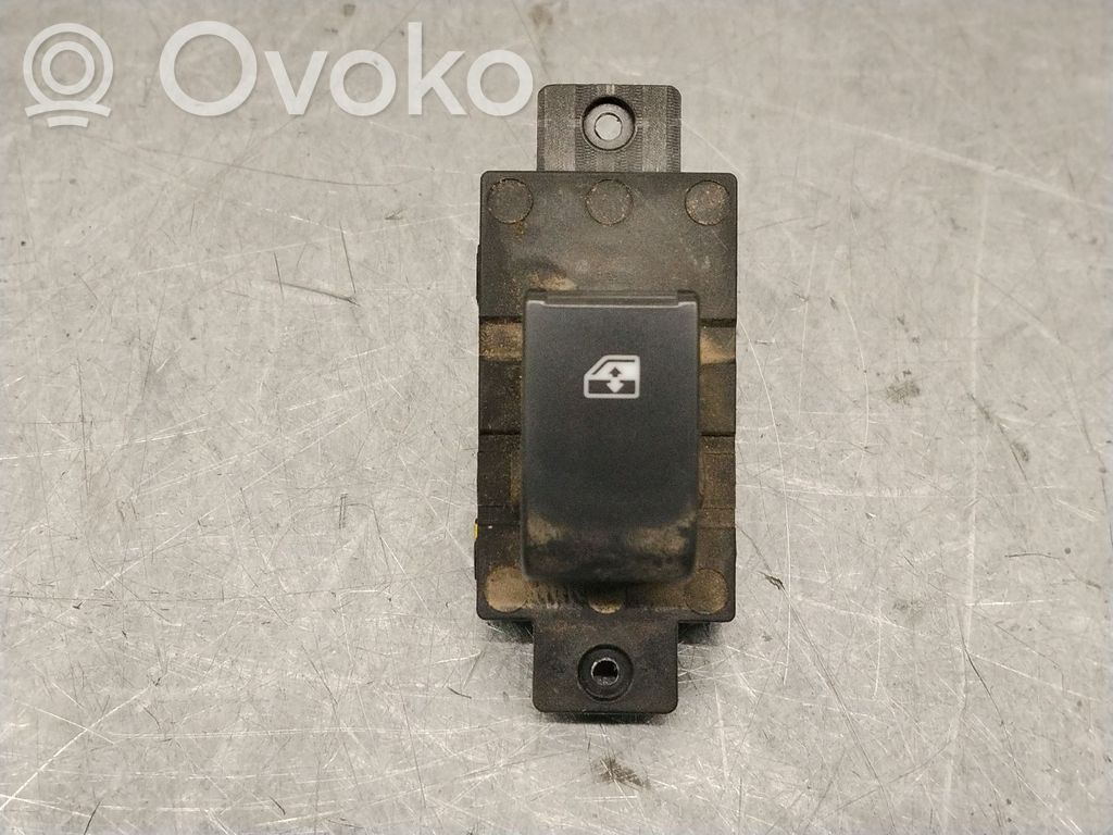 Opel Antara Interruptor del elevalunas eléctrico 