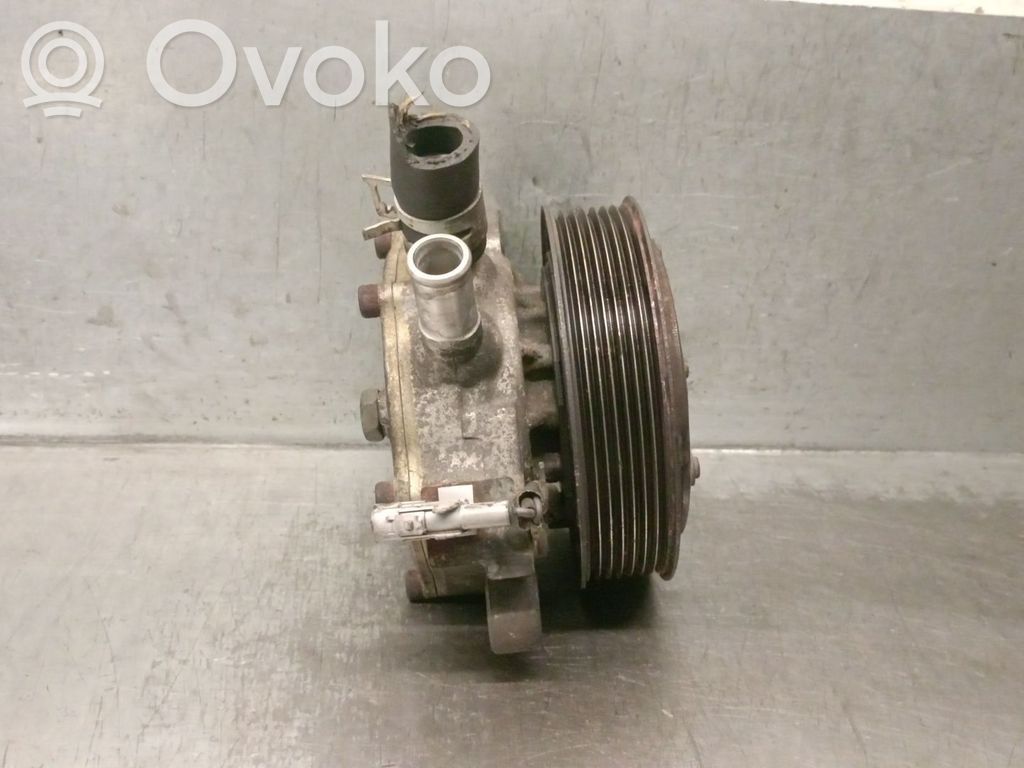 Toyota Land Cruiser (J100) Pompa wody 