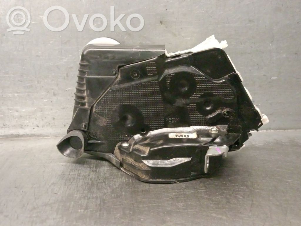Zamek drzwi przednich   M4911110M2,72110T7WD01