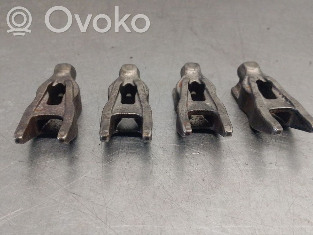 Citroen C4 SpaceTourer Injektor Einspritzdüse 