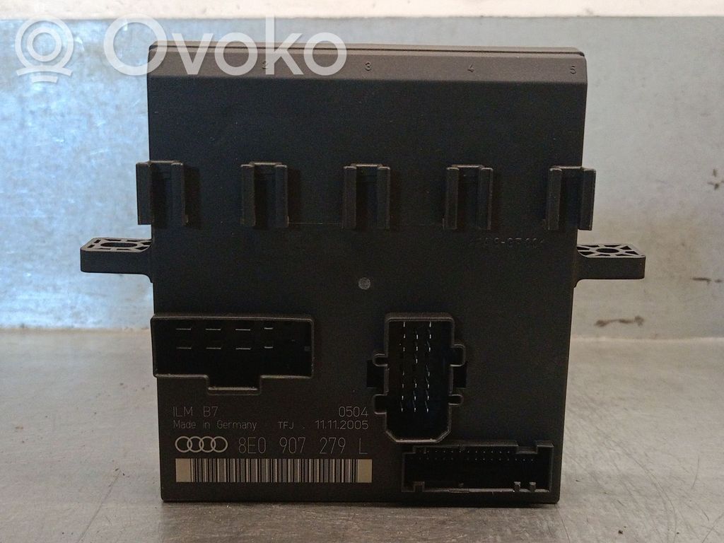 Autres unités de commande / modules   8E0907279L,00009773B6