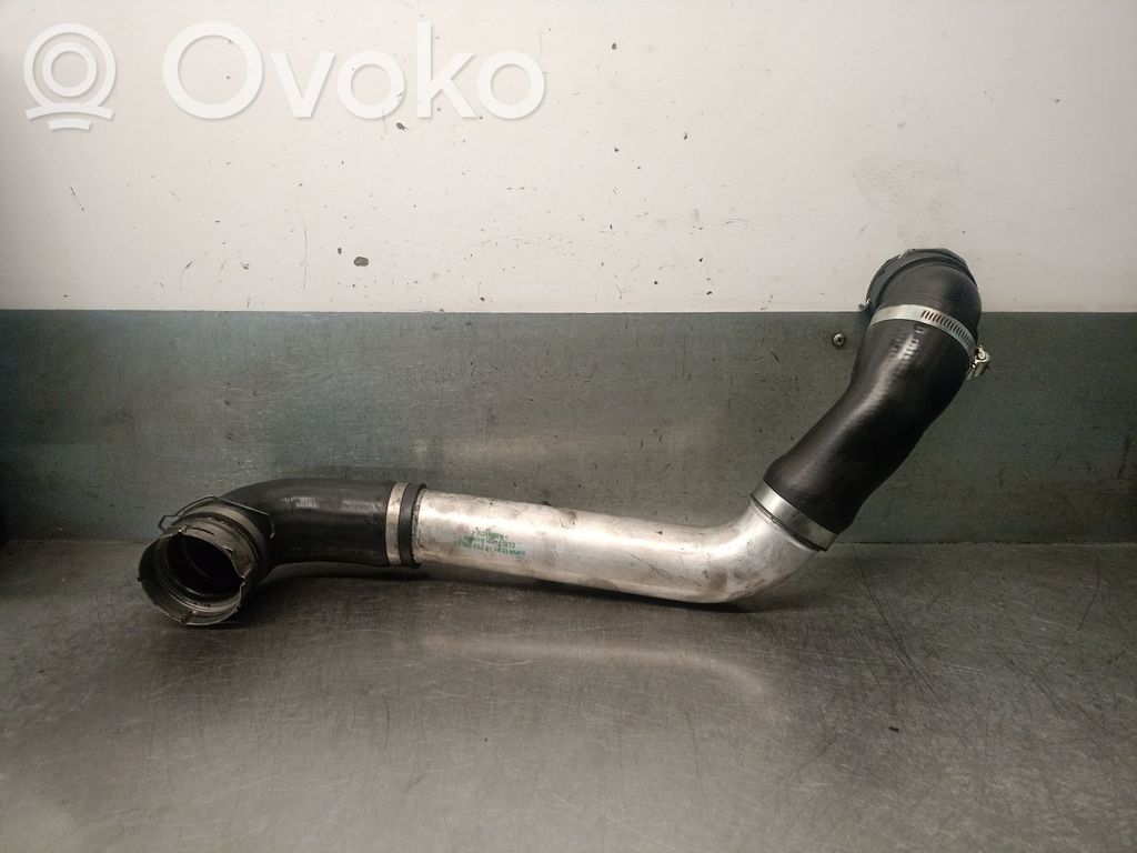 BMW 5 E60 E61 Tubo flessibile aria condizionata (A/C) 