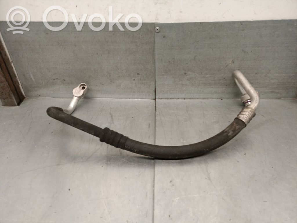 Porsche Cayenne (9PA) Ilmastointilaitteen putki (A/C)