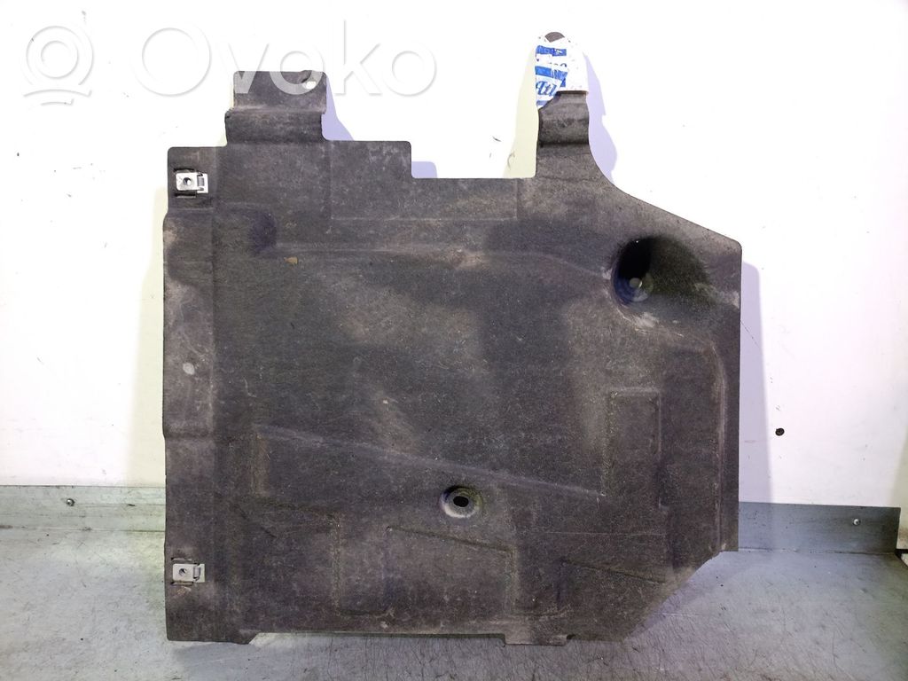 Jaguar XE Osłona dolna silnika 