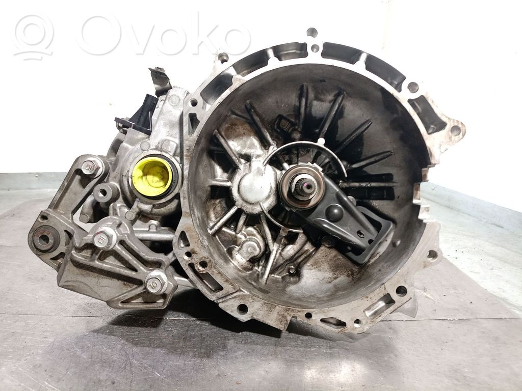 Mazda 5 Scatola del cambio manuale a 5 velocità 