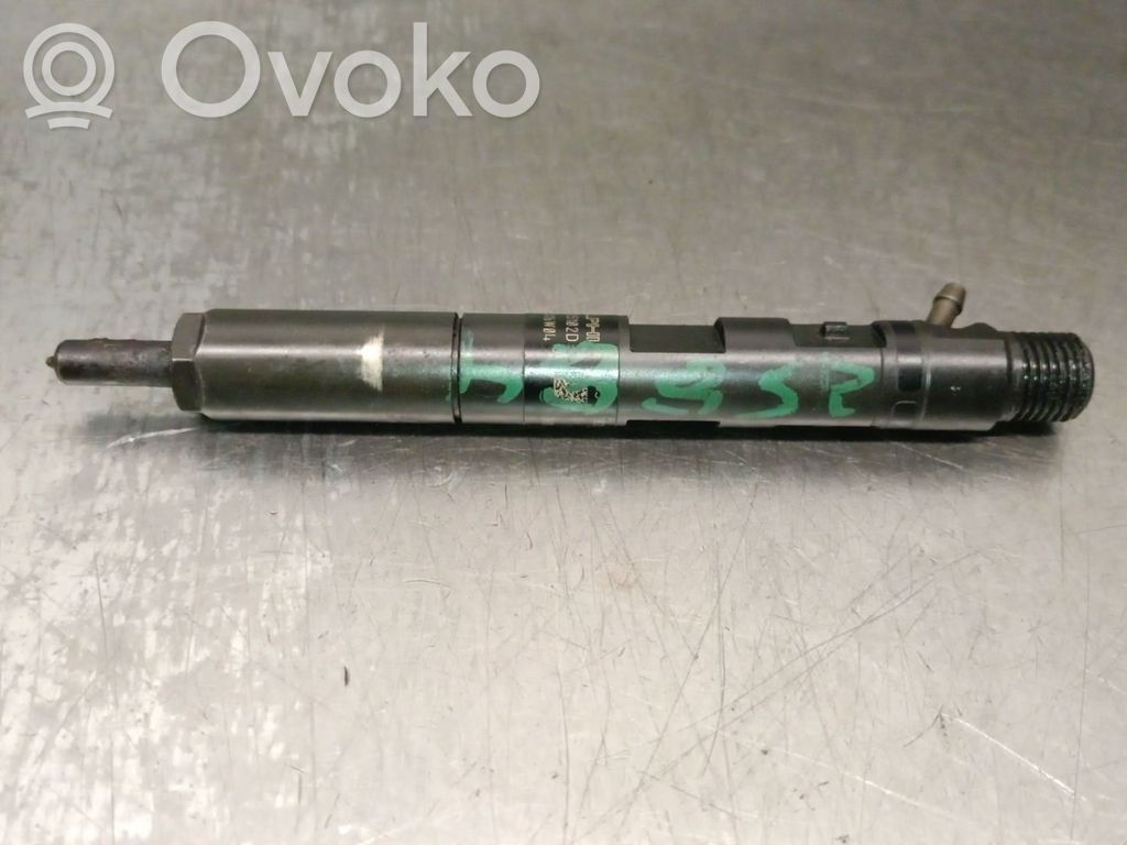Injector combustibil   8200815416,EJBR05102D