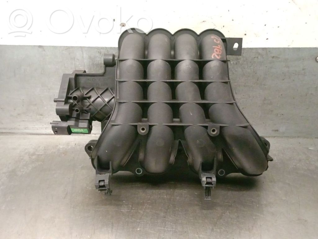 Mitsubishi Colt Collettore di aspirazione 