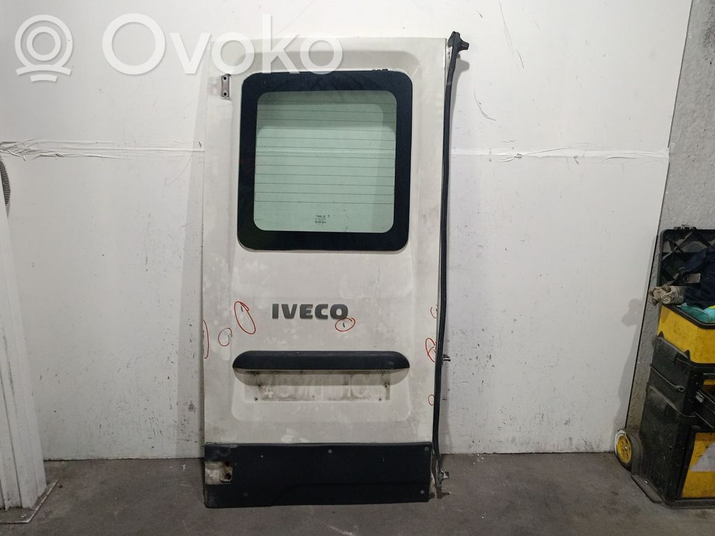 Iveco Daily 45 - 49.10 Portiera posteriore